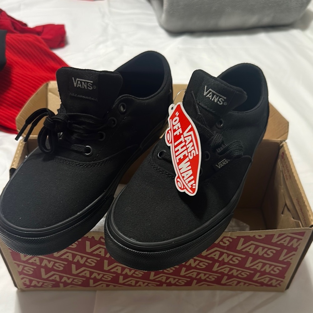 Vans Black Sneakers Classic Skate Design